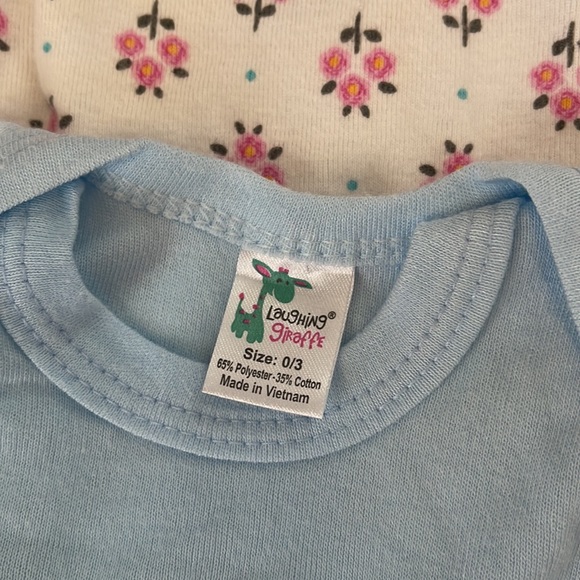 SOLD-Baby girl bundle 0-3 months - Picture 13 of 14